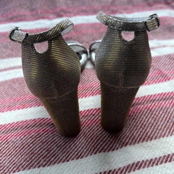 Stuart Weizman collector shoes - Picture 5 of 8